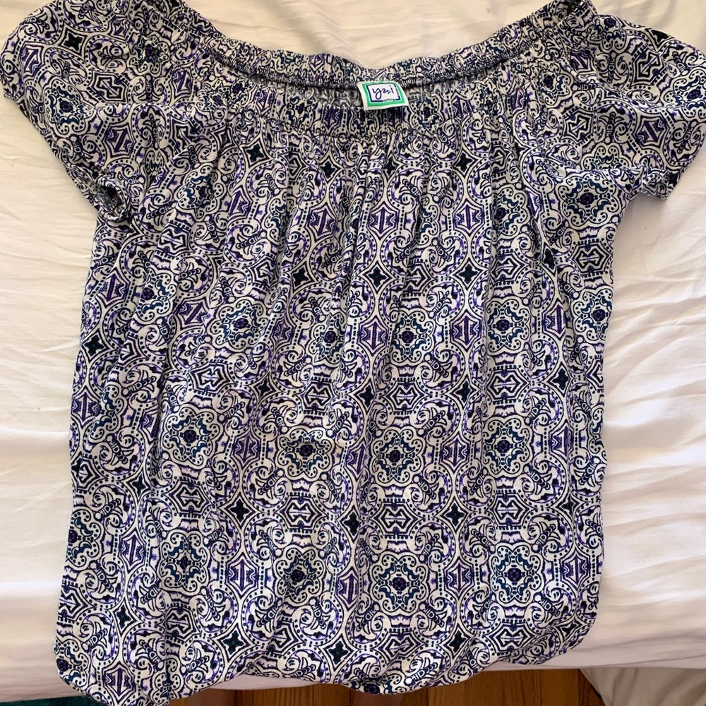 Y&I off the shoulder blue top